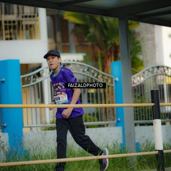 Runner Photo 8309524