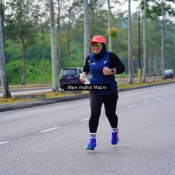 Runner Photo 8309543