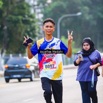 Runner Photo 8309547