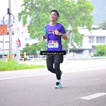 Runner Photo 8309615