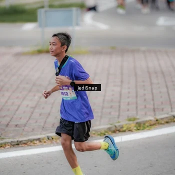 Runner Photo 8309631