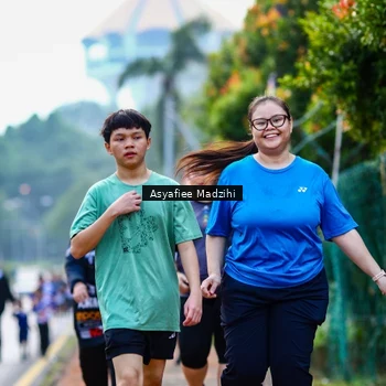 Runner Photo 8309652