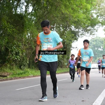 Runner Photo 8309655