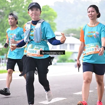 Runner Photo 8309662