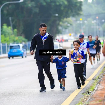 Runner Photo 8309686