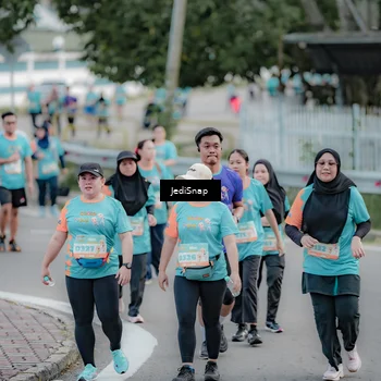 Runner Photo 8309701