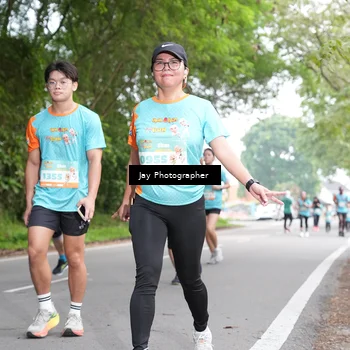 Runner Photo 8309704
