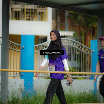 Runner Photo 8309722