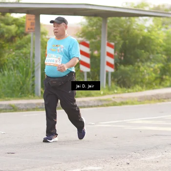 Runner Photo 8309731