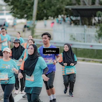 Runner Photo 8309733