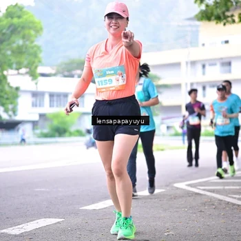Runner Photo 8309759