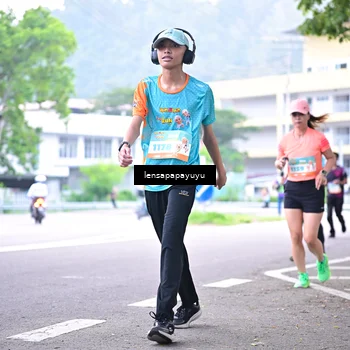 Runner Photo 8309760