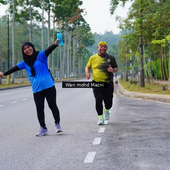 Runner Photo 8309771