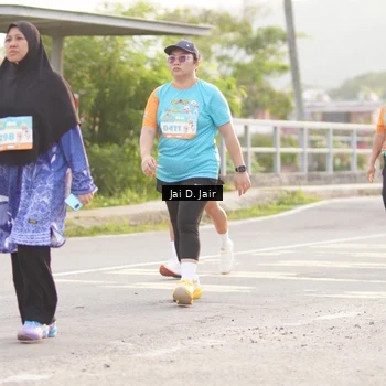 Runner Photo 8309774