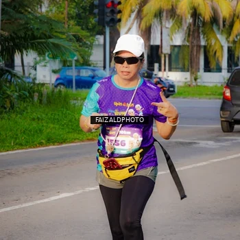 Runner Photo 8309775