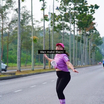 Runner Photo 8309777