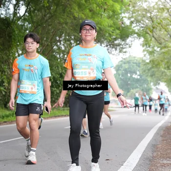 Runner Photo 8309800