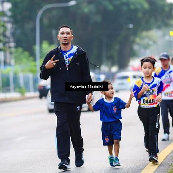 Runner Photo 8309824