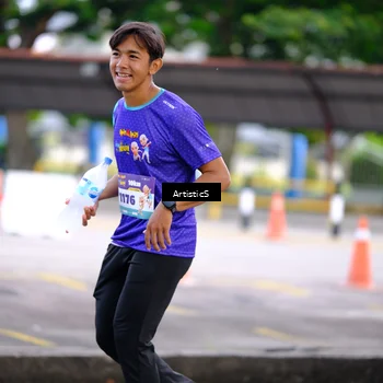 Runner Photo 8309834