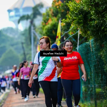 Runner Photo 8309843