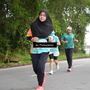 Runner Photo 8309858