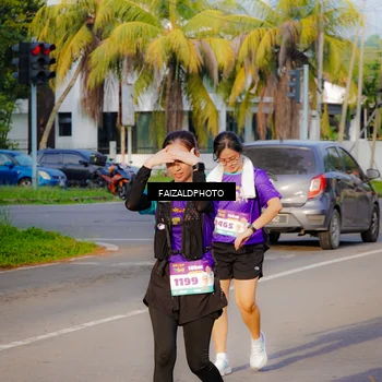 Runner Photo 8309859