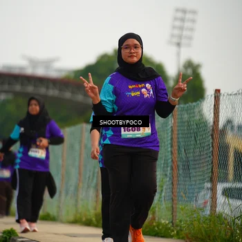 Runner Photo 8309873
