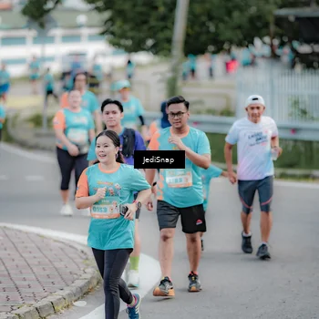 Runner Photo 8309877