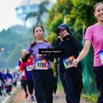 Runner Photo 8309895