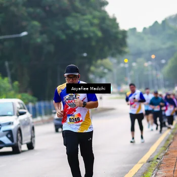 Runner Photo 8309903