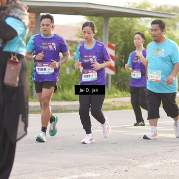 Runner Photo 8309907
