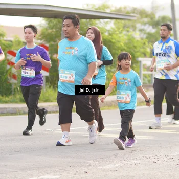 Runner Photo 8309918