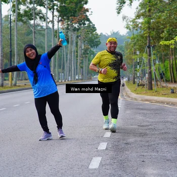 Runner Photo 8309923