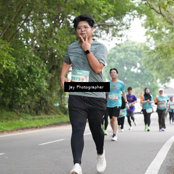 Runner Photo 8309954