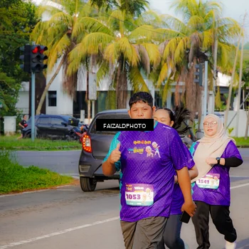 Runner Photo 8309955