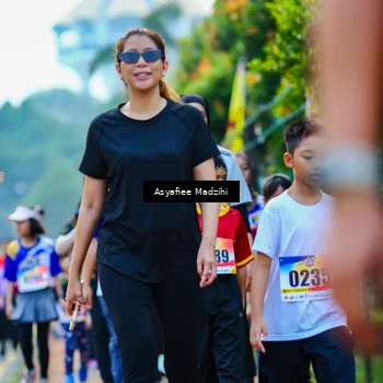 Runner Photo 8309986
