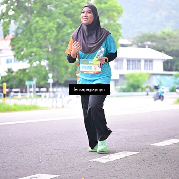 Runner Photo 8309992