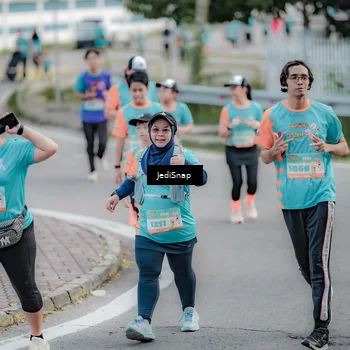 Runner Photo 8309998