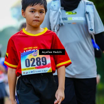 Runner Photo 8310026