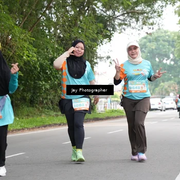 Runner Photo 8310029
