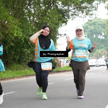Runner Photo 8310046
