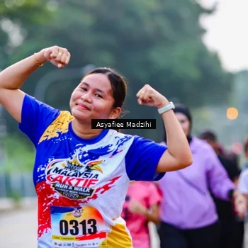 Runner Photo 8310054