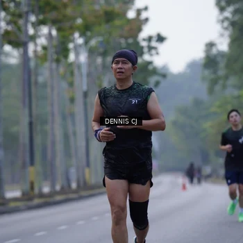 Runner Photo 8310066