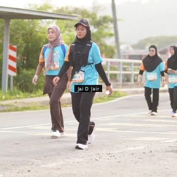 Runner Photo 8310070