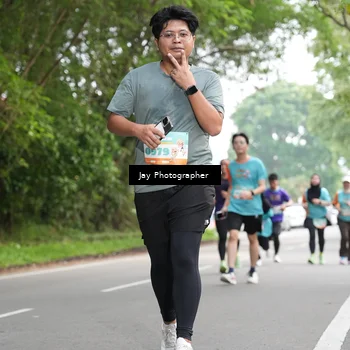 Runner Photo 8310073