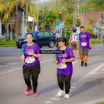 Runner Photo 8310084