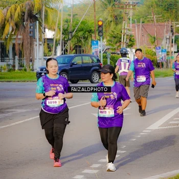 Runner Photo 8310087