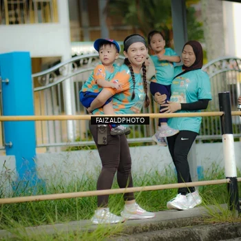 Runner Photo 8310105