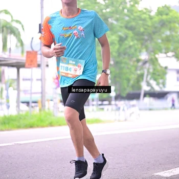 Runner Photo 8310119