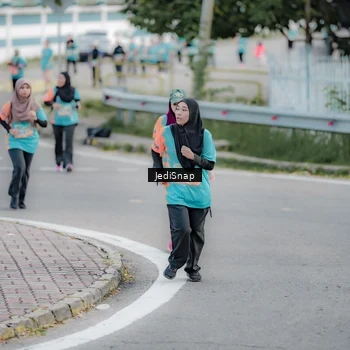 Runner Photo 8310127